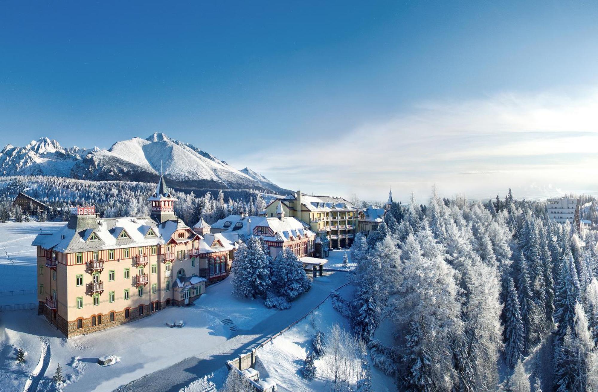 Grand Hotel Kempinski High Tatras Štrbské Pleso Kültér fotó